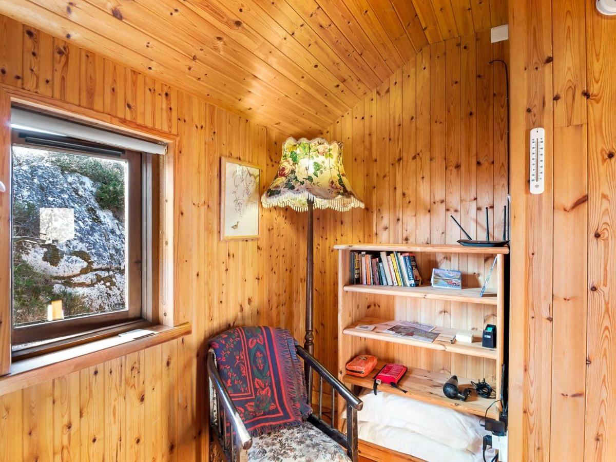 Seaside Log Cabin, Carnaヴィラ エクステリア 写真